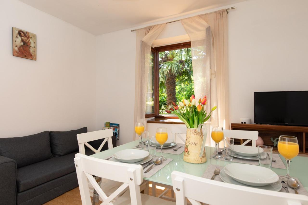 Apartment Lora Crikvenica Esterno foto