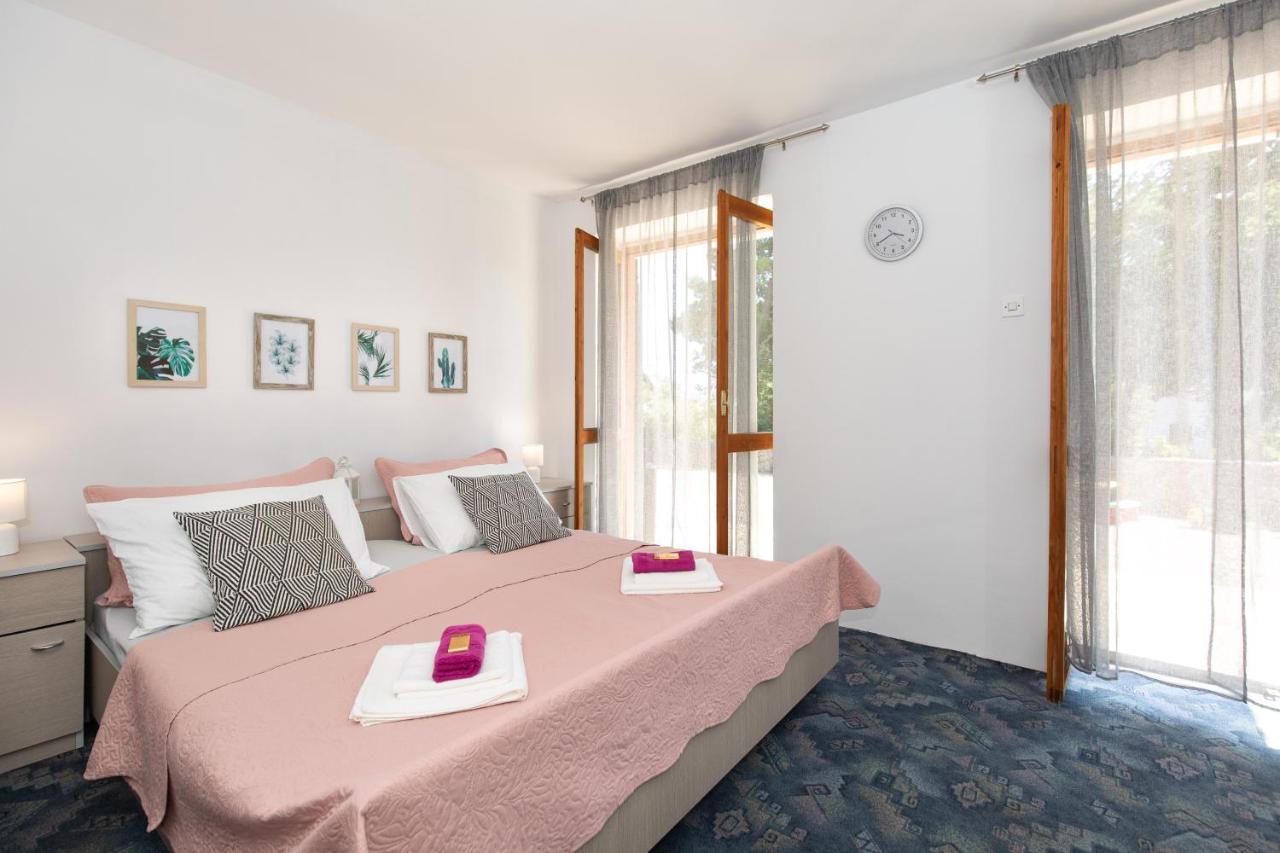 Apartment Lora Crikvenica Esterno foto