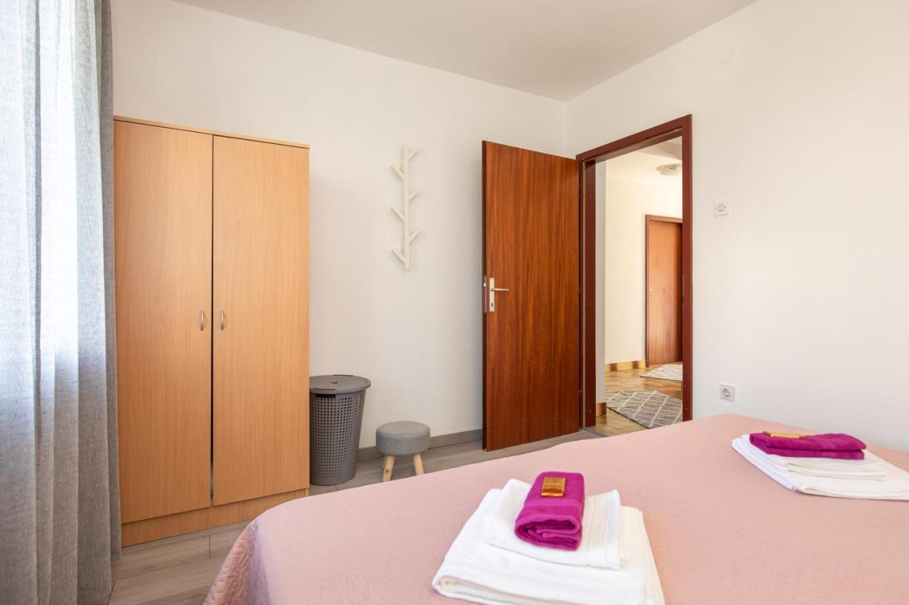 Apartment Lora Crikvenica Esterno foto