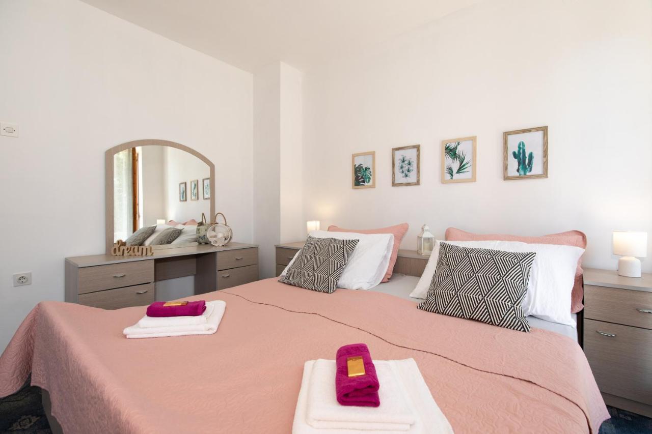 Apartment Lora Crikvenica Esterno foto