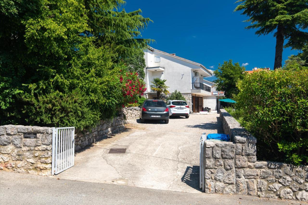 Apartment Lora Crikvenica Esterno foto